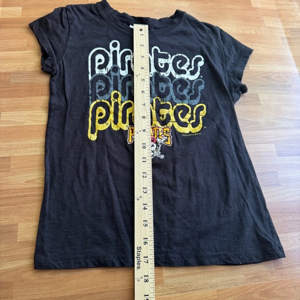 Pittsburgh Pirates girls, black short sleeve T-shirt, size 8/10 MLB